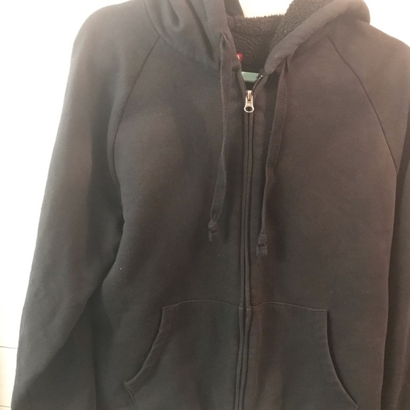 Oversized black fuzzy zip-up hoodie - Picture 2 of 7